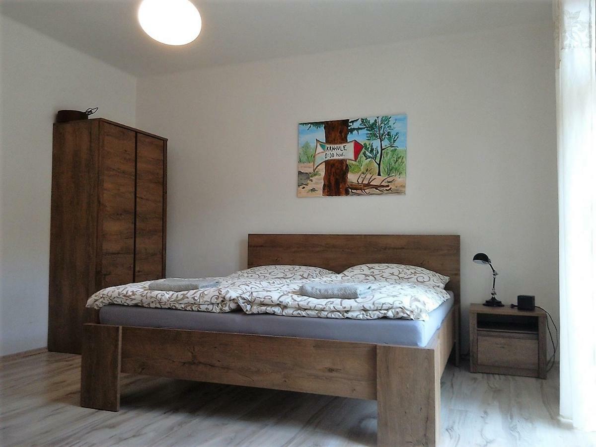 Apartman S Vyhladom Lejlighed Kremnica Eksteriør billede